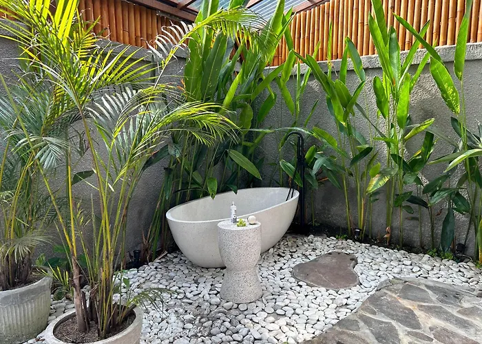 Serenitas Sayan Villa *